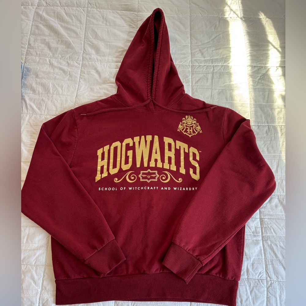 Harry Potter Hogwart’s long sleeve Hoodie/ Sweatshirt